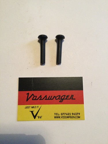 Brand new door - 2x, pull